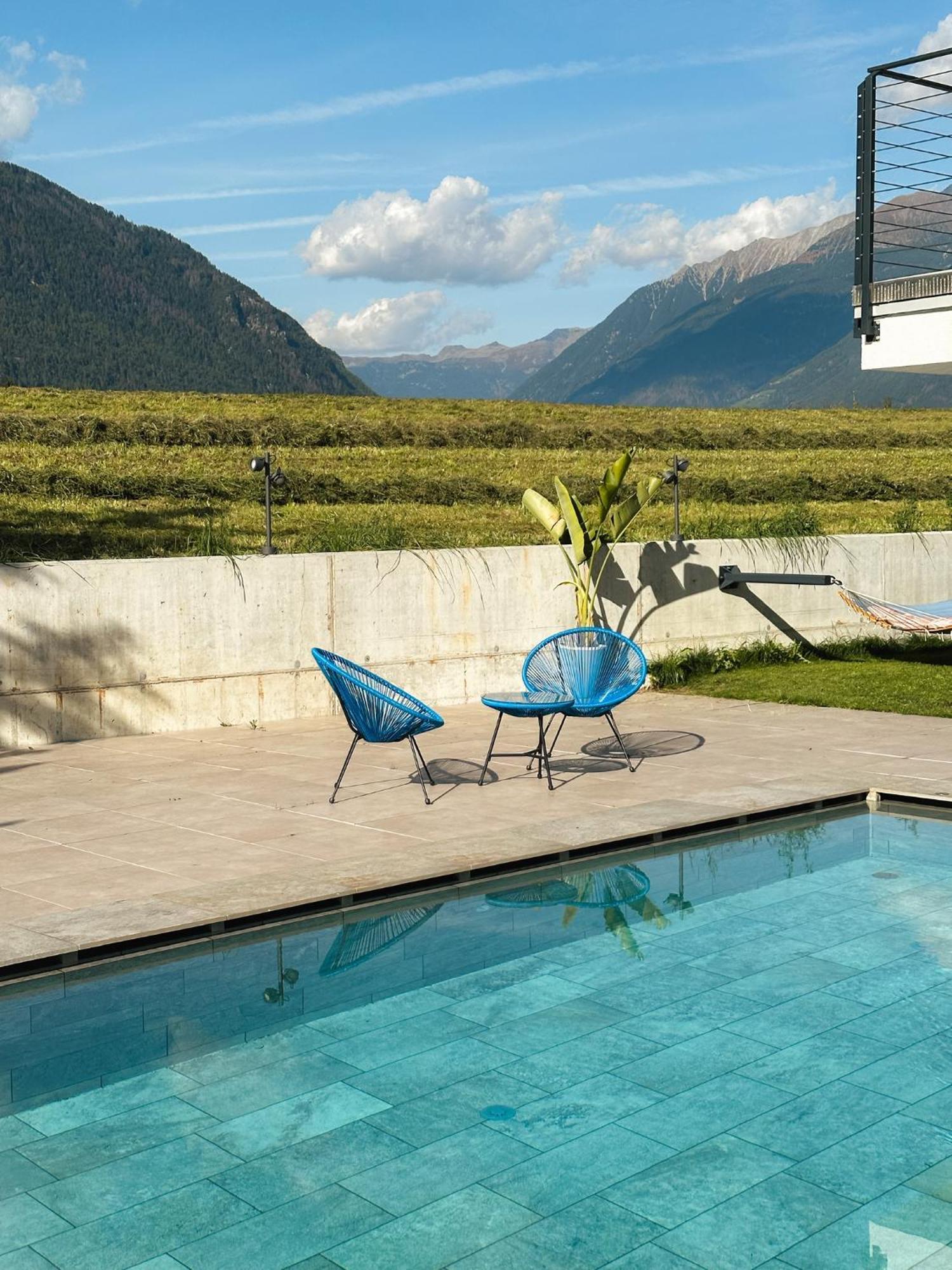 Hotel Wochtla Buam Brunico Exterior foto